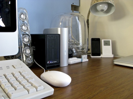 The desk of Stephen Hackett